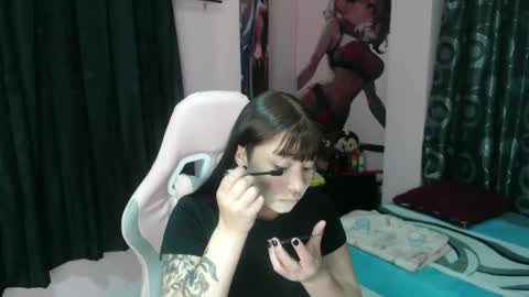 Snapshot of zulemapiel chatting on 01/14/26, 03:45 zulemapiel online show from 01/14/26, 03:45