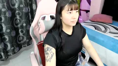 Snapshot of zulemapiel chatting on 03/18/26, 11:08 zulemapiel online show from 03/18/26, 11:08