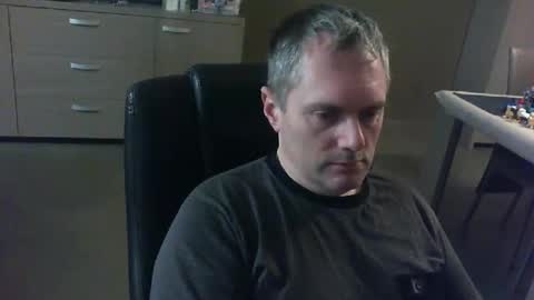 Snapshot of zultem chatting on 01/13/26, 04:40 zultem online show from 01/13/26, 04:40
