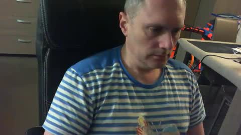 Snapshot of zultem chatting on 02/16/26, 06:37 zultem online show from 02/16/26, 06:37
