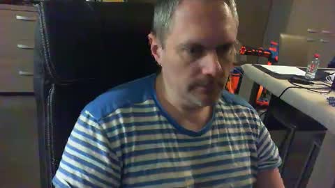 Snapshot of zultem chatting on 03/18/26, 05:10 zultem online show from 03/18/26, 05:10