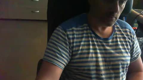 Snapshot of zultem chatting on 06/08/26, 04:13 zultem online show from 06/08/26, 04:13