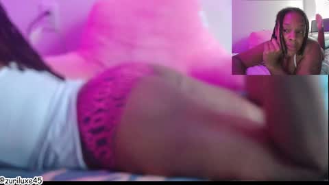 zuriluxe45 online show from 09/30/25, 09:42