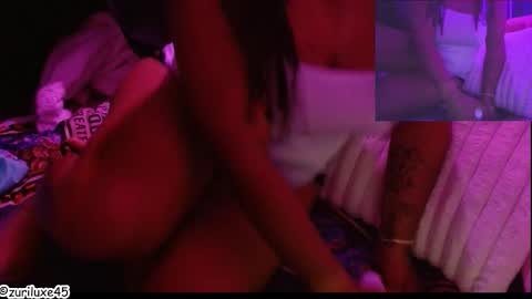 zuriluxe45 online show from 10/21/25, 02:34