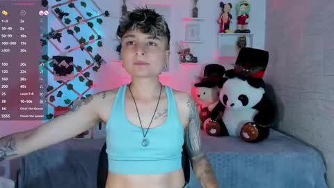 Zury Ramirez online show from 10/10/25, 09:36