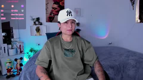 Snapshot of zuryramirez_ chatting on 02/21/26, 08:54 Zury Ramirez online show from 02/21/26, 08:54