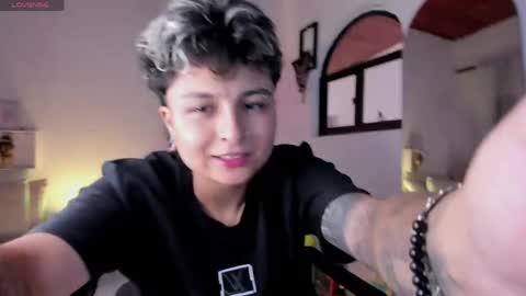 Zury Ramirez online show from 05/03/26, 08:48