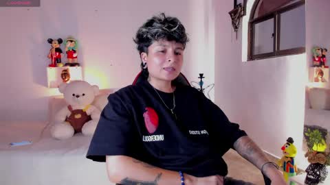 Zury Ramirez online show from 05/15/26, 08:05