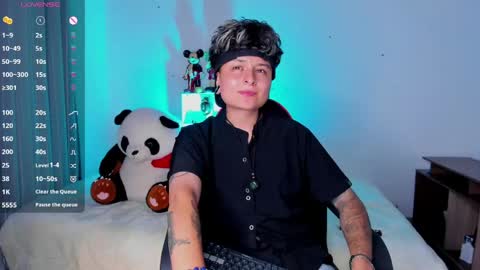 Zury Ramirez online show from 05/24/26, 08:36