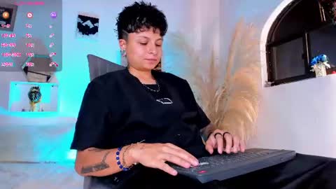 Zury Ramirez online show from 07/26/26, 08:16