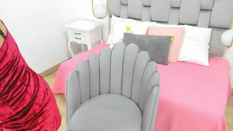 Snapshot of zusan_king_ chatting on 03/08/26, 02:04 Im Zusan My schedule is from 1030pm to 430 am colombian time online show from 03/08/26, 02:04