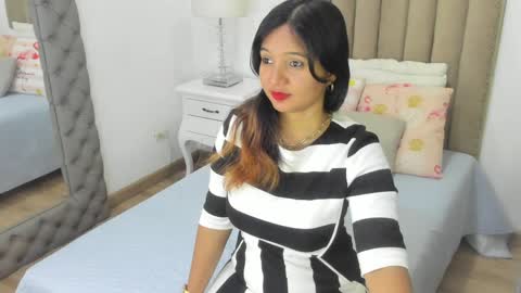 Snapshot of zusan_king_ chatting on 04/02/26, 03:26 Im Zusan My schedule is from 1030pm to 430 am colombian time online show from 04/02/26, 03:26
