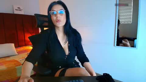 Zuzana21 online show from 10/08/25, 12:47