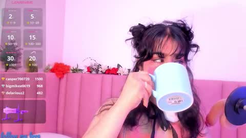 ZYLE online show from 10/31/25, 12:06