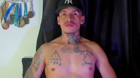 Snapshot of zyongarcia2020 chatting on 01/15/25, 10:06 zyon garcia online show from 01/15/25, 10:06