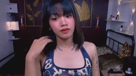 ZY online show from 07/12/26, 12:56