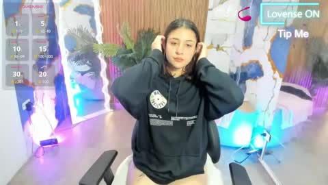 zyra_tay online show from 05/31/26, 11:50