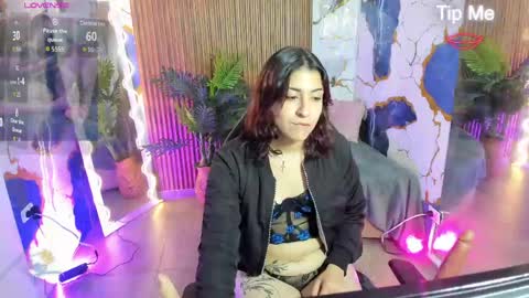 zyra_tay online show from 06/09/26, 11:33
