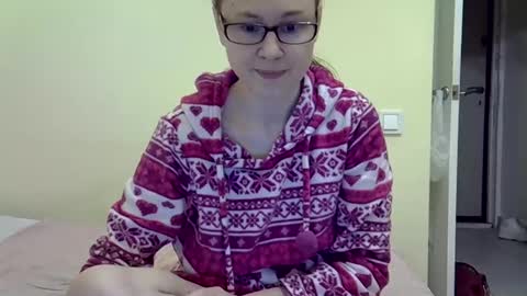 Zyuhre online show from 12/31/24, 12:21