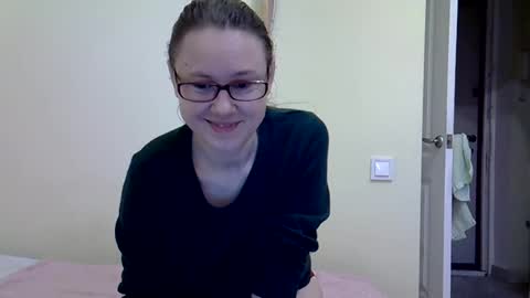 Zyuhre online show from 02/02/25, 06:04