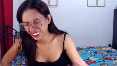 zyzy online show from 01/26/25, 05:13