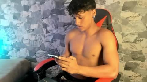Snapshot of zyzz_1812 chatting on 04/21/26, 05:50 zyzz_1812 online show from 04/21/26, 05:50