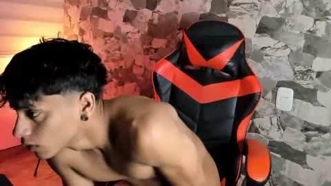 zyzz_1812 online show from 06/25/26, 01:27