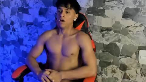 zyzz_1812 online show from 07/16/26, 04:29
