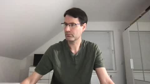 zzz123_cam online show from 09/14/25, 02:38