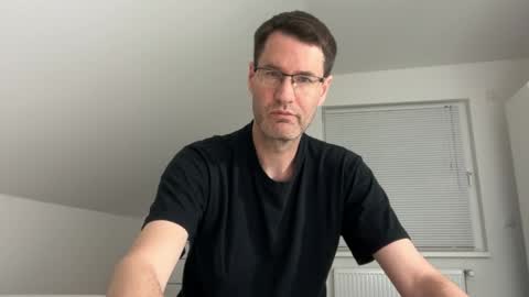 zzz123_cam online show from 05/31/26, 02:46