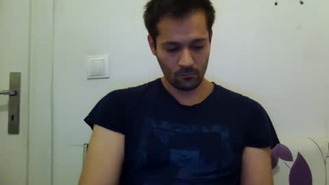 Snapshot of zzzzzzz41 chatting on 12/13/24, 01:01 zzzzzzz41 online show from 12/13/24, 01:01