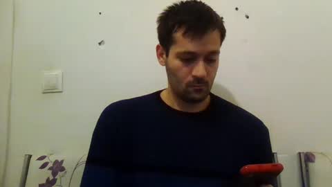 Snapshot of zzzzzzz41 chatting on 01/22/25, 12:17 zzzzzzz41 online show from 01/22/25, 12:17