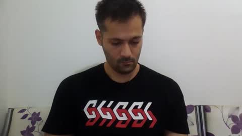 Snapshot of zzzzzzz41 chatting on 10/14/25, 11:33 zzzzzzz41 online show from 10/14/25, 11:33