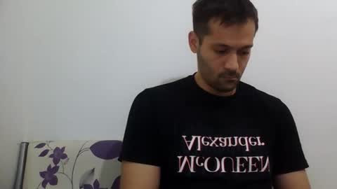 Snapshot of zzzzzzz41 chatting on 10/23/25, 11:53 zzzzzzz41 online show from 10/23/25, 11:53