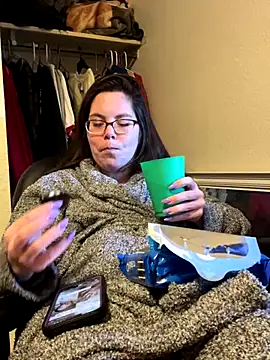 Snapshot of LacieStar chatting on 12/08/24, 05:22 LacieStar online show from 12/08/24, 05:22