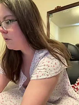 Snapshot of LacieStar chatting on 01/15/25, 03:39 LacieStar online show from 01/15/25, 03:39