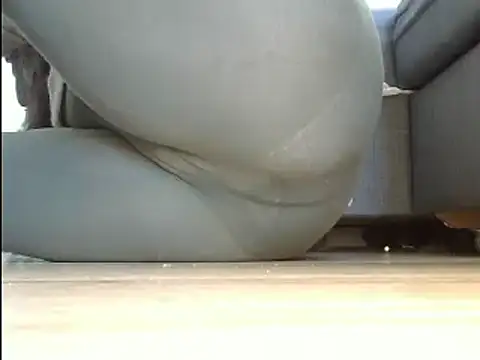 Snapshot of Squirtlady38 chatting on 03/18/25, 01:31 Squirtlady38 online show from 03/18/25, 01:31