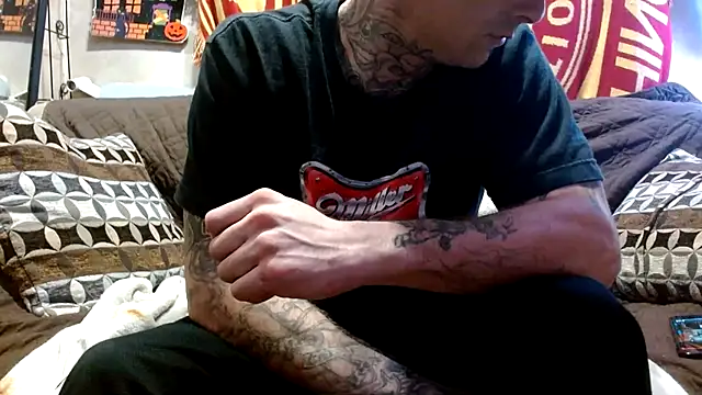 DADDY KANE8--- online show from 02/05/25, 04:27