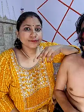 MOM-SUN-COUPLE online show from 03/16/25, 11:14