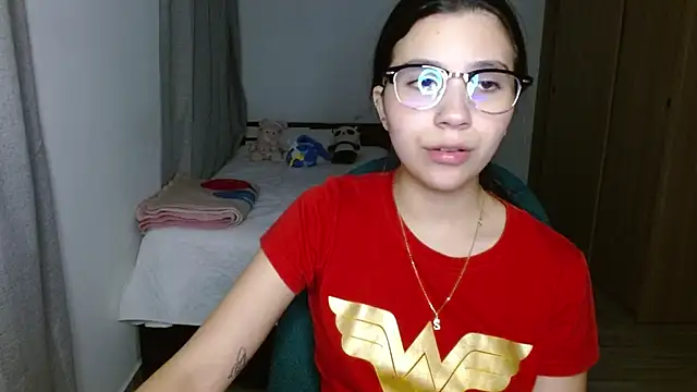 Snapshot of mia__lopez_ chatting on 11/07/25, 02:55 mia lopez online show from 11/07/25, 02:55