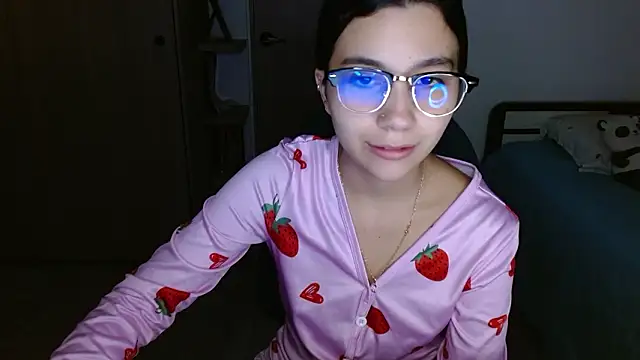 Snapshot of mia__lopez_ chatting on 02/25/26, 12:09 mia lopez online show from 02/25/26, 12:09