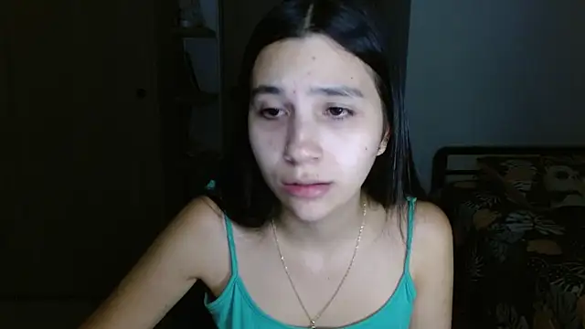 Snapshot of mia__lopez_ chatting on 04/21/26, 03:35 mia lopez online show from 04/21/26, 03:35