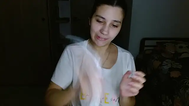 Snapshot of mia__lopez_ chatting on 05/07/26, 04:40 mia lopez online show from 05/07/26, 04:40