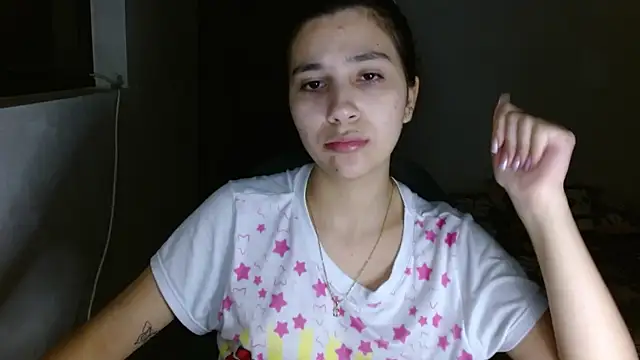 Snapshot of mia__lopez_ chatting on 06/05/26, 03:57 mia lopez online show from 06/05/26, 03:57