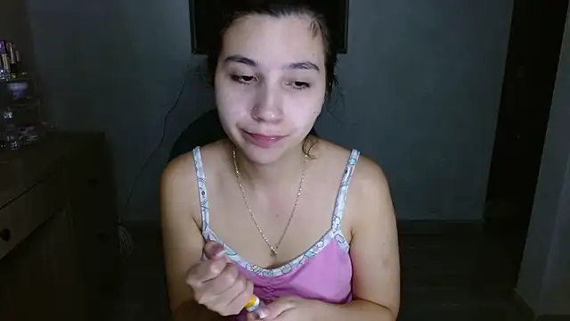 mia  lopez  online show from 07/17/26, 03:57