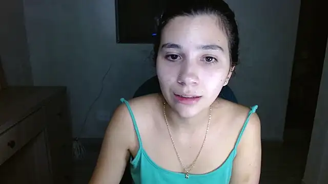 mia  lopez  online show from 07/22/26, 05:10