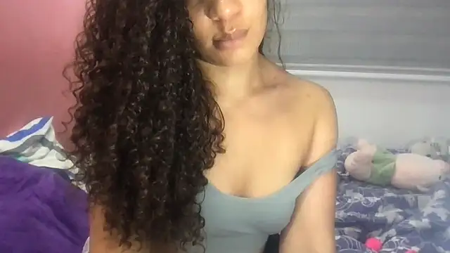 gatubelahot online show from 09/30/25, 12:15