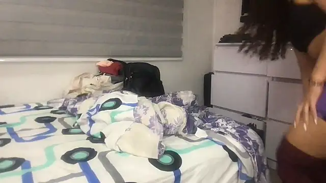 gatubelahot online show from 10/06/25, 11:24