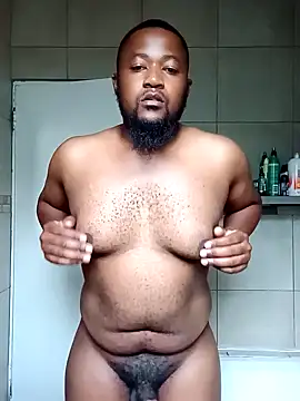 Snapshot of douksm chatting on 12/23/24, 04:06 douksm online show from 12/23/24, 04:06