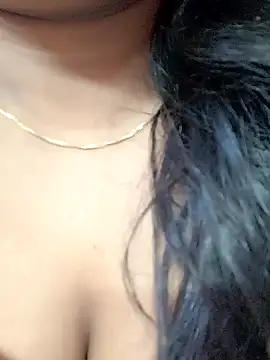 Snapshot of Lakhsmii chatting on 01/16/25, 01:58 Lakhsmii online show from 01/16/25, 01:58